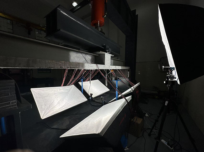 海塞姆DIC技术应用案例|横向湿接缝三点弯测试(图3) 图片4.png